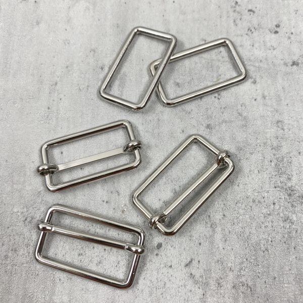 Metallschliesse – Bild 2