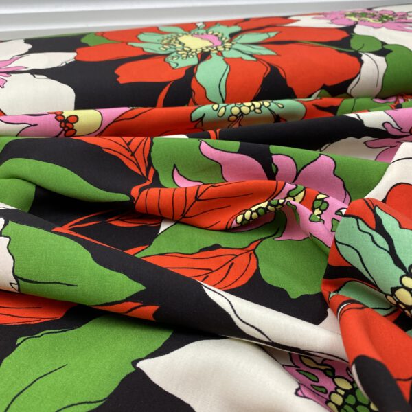 Viscosedruck Floral – Bild 3