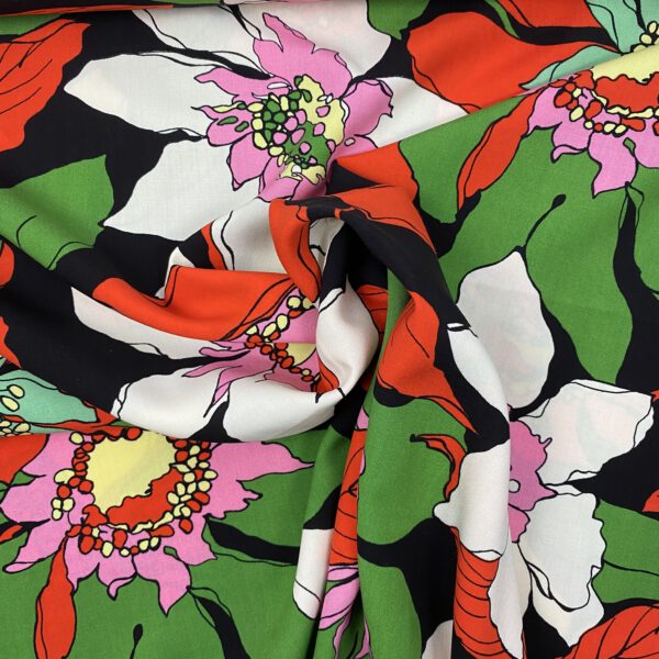 Viscosedruck Floral – Bild 2