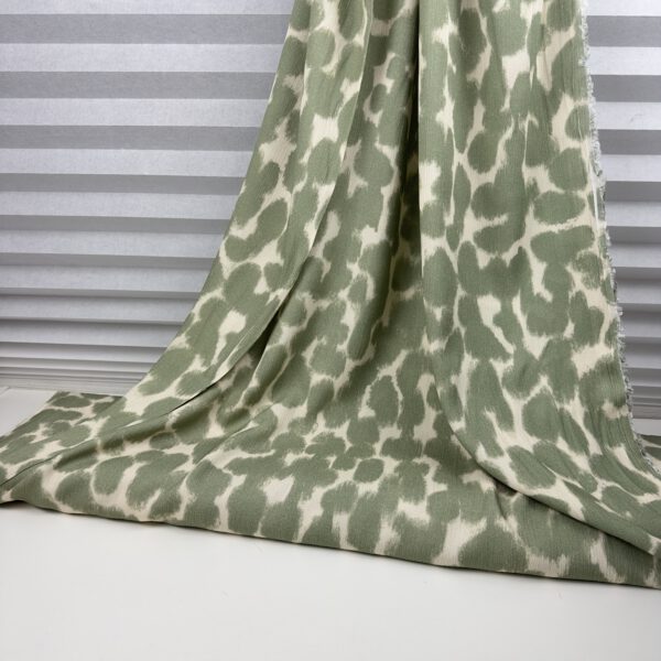 Viscose Blurry Dots – Bild 3