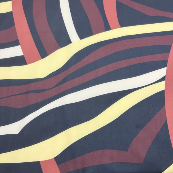 Stretchstoff mit Retro-Wellenmuster