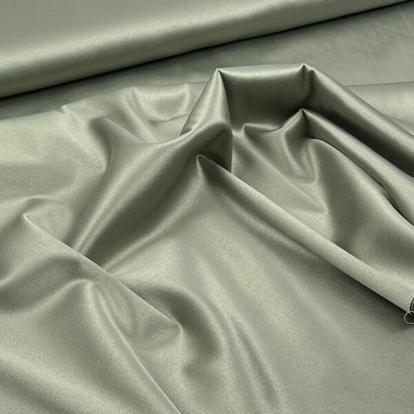Stretch Satin Pistazie