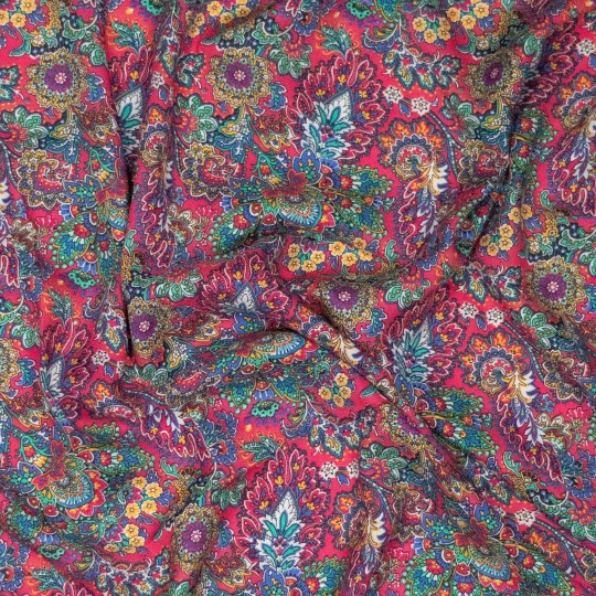 Leichter Viscosestoff mit Paisley- und Blütenmuster – Bild 3