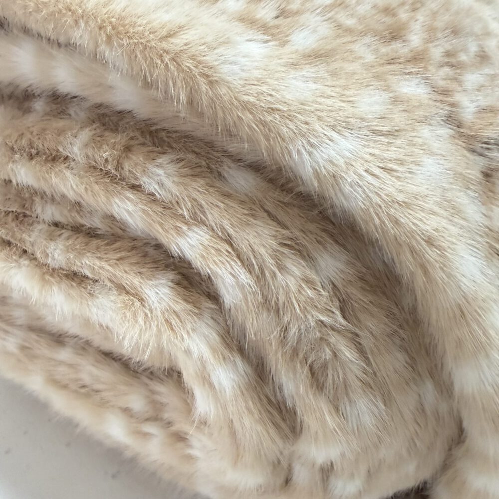 Fake Fur Bambi – Bild 2