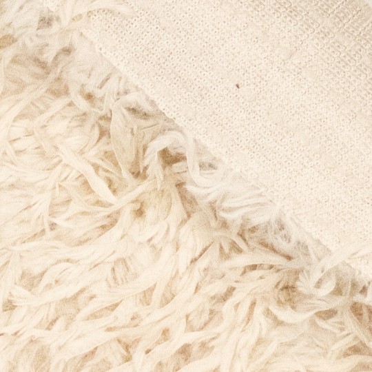 Kuscheliger Strickstoff mit Fransen – Bild 4